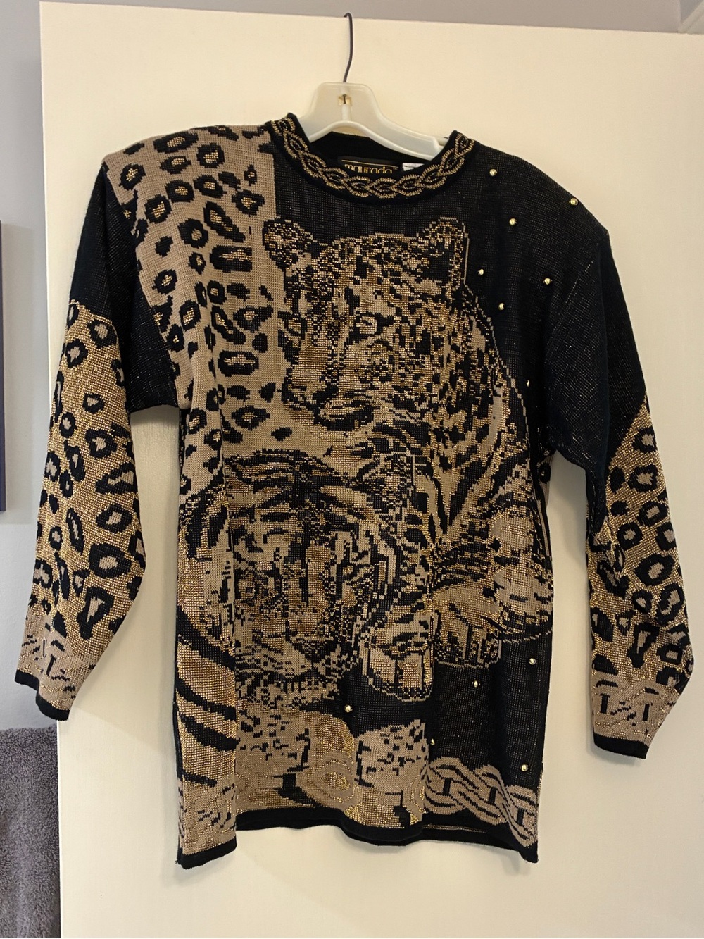 Vintage Maurada Big Cat Animal Print Black and Gold Metallic Pullover Sweater